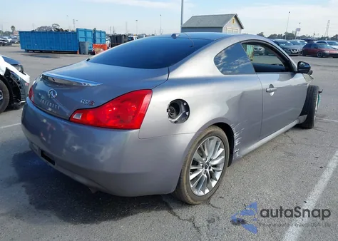2008 Infiniti G37 Journey из США, поврежденный, VIN JNKCV64E48M121897